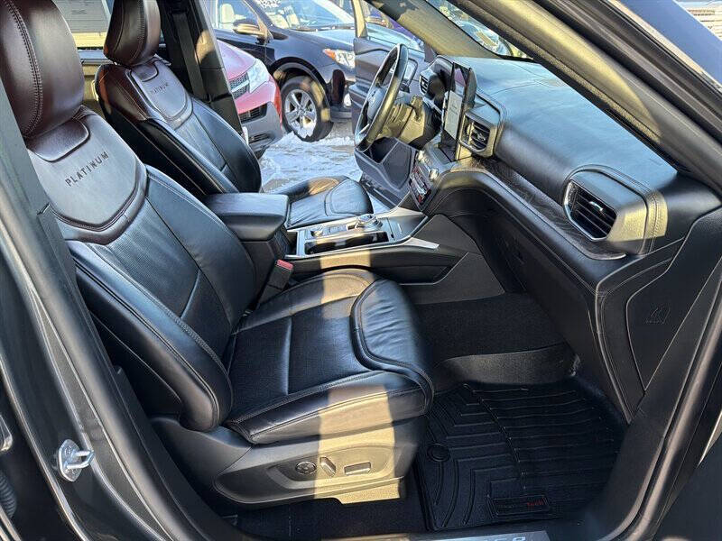 2020 Ford Explorer Platinum