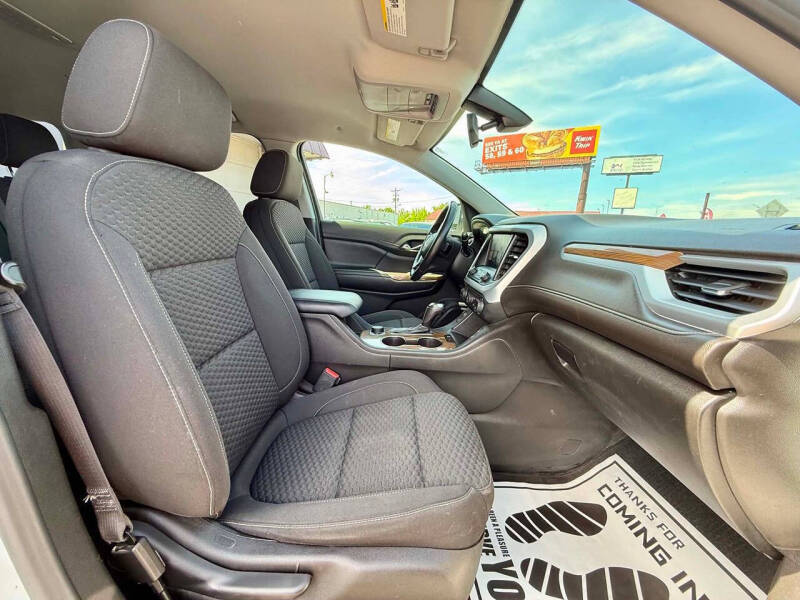 2019 GMC Acadia SLE-2