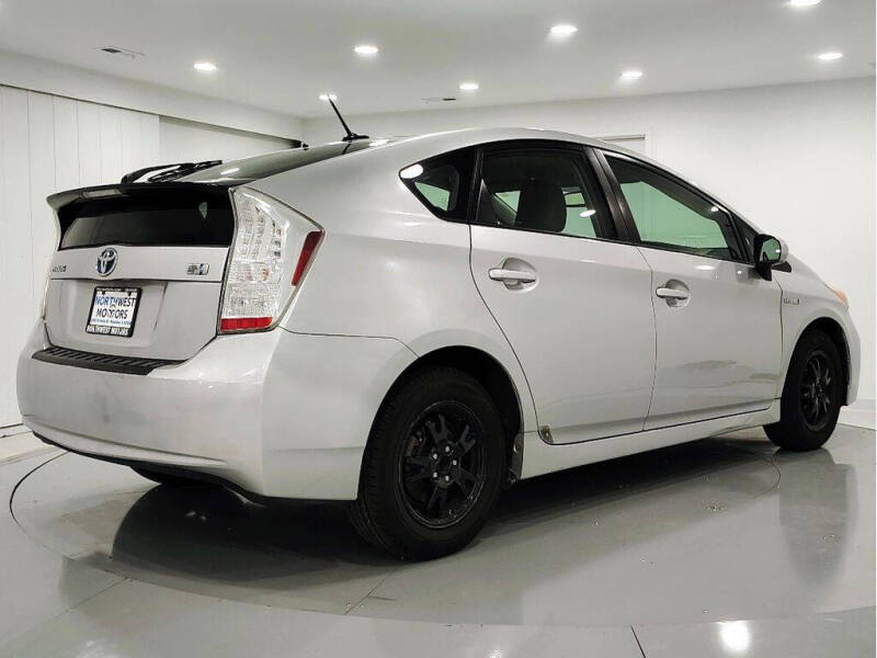 2010 Toyota Prius II