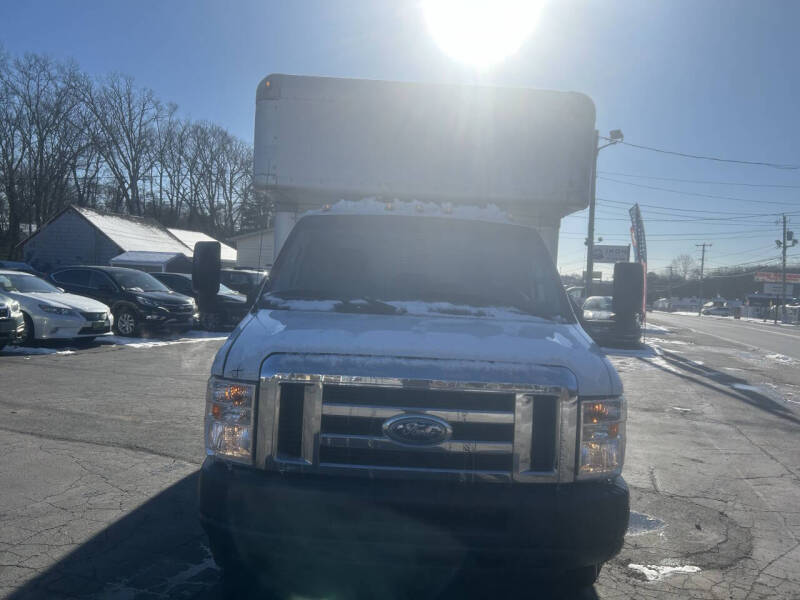 2010 Ford E-Series E-450 SD