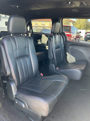 2018 Dodge Grand Caravan GT