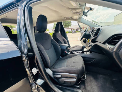 2019 Jeep Cherokee Latitude