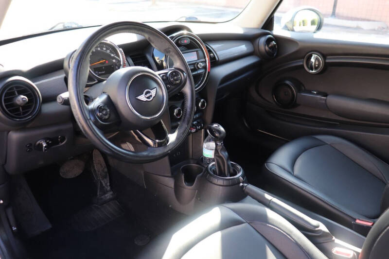 2015 MINI Hardtop 2 Door Cooper