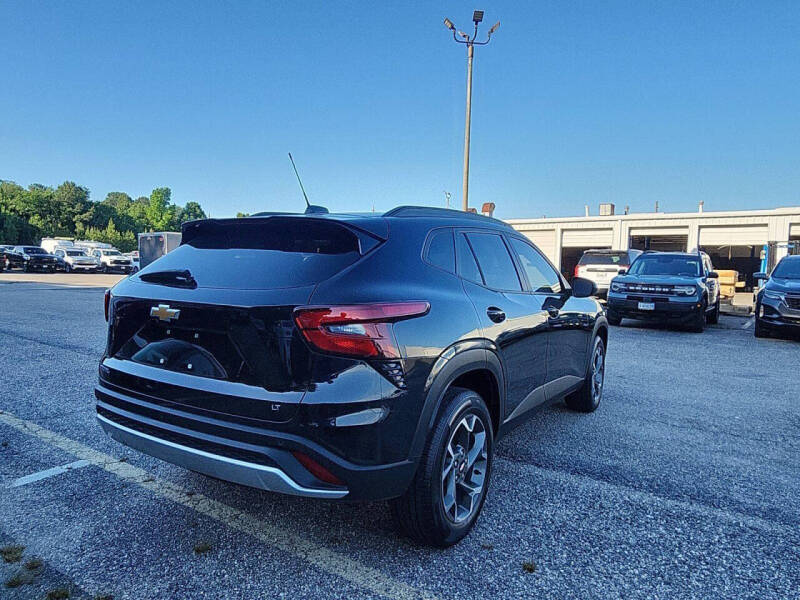 2024 Chevrolet Trax LT