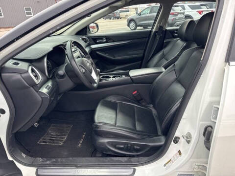 2023 Nissan Maxima 3.5 SV