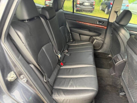 2011 Subaru Outback 2.5i Limited