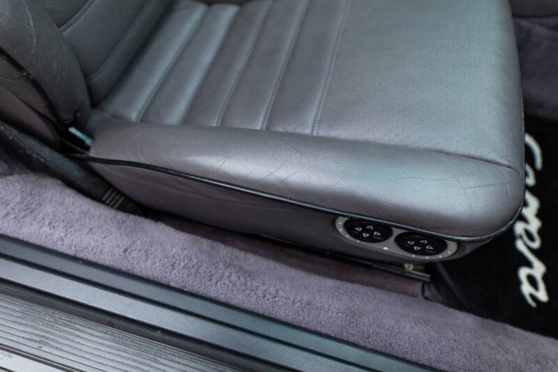 1991 Porsche 911 Carrera 2