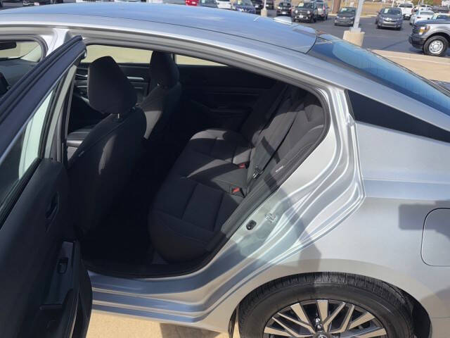 2023 Nissan Altima 2.5 SV