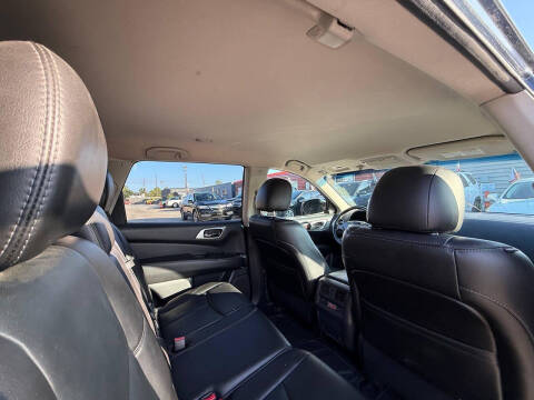 2014 Nissan Pathfinder SL