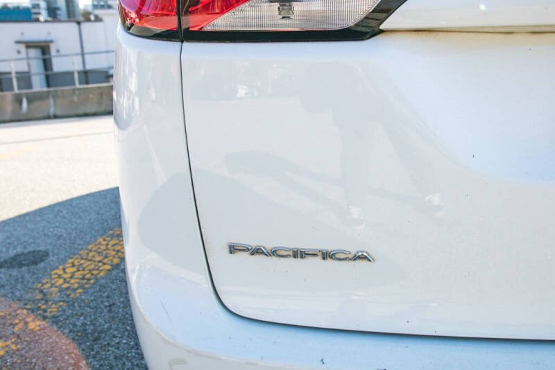 2020 Chrysler Pacifica Limited