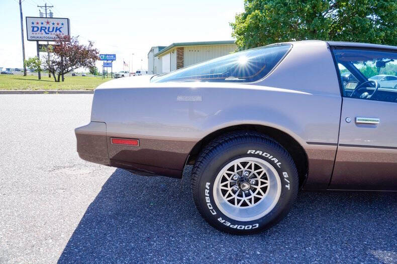 1984 Pontiac Firebird