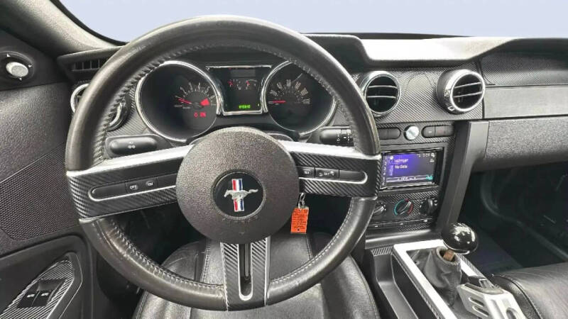 2005 Ford Mustang V6 Premium