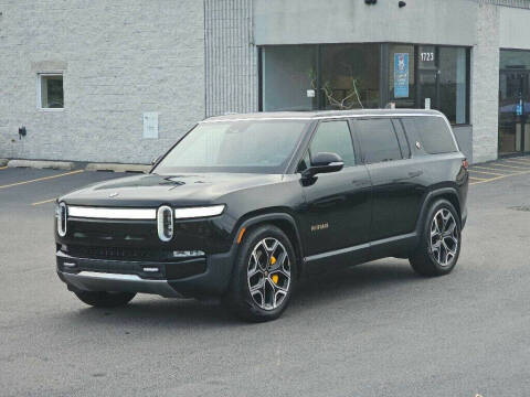 2023 Rivian R1S Adventure