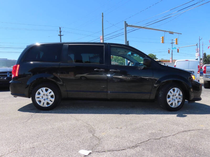 2019 Dodge Grand Caravan SE