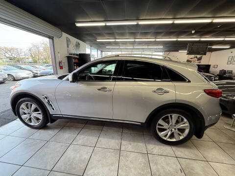 2012 Infiniti FX35