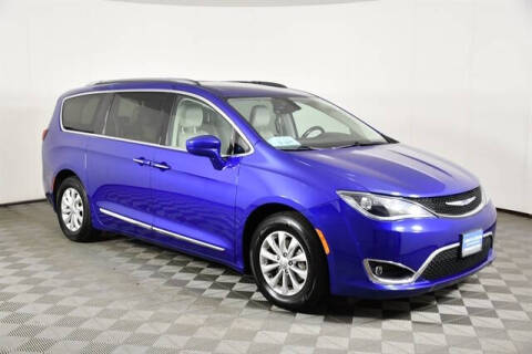 2019 Chrysler Pacifica Touring L