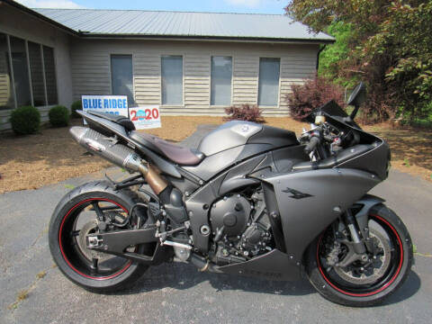 2013 Yamaha YZF-R1