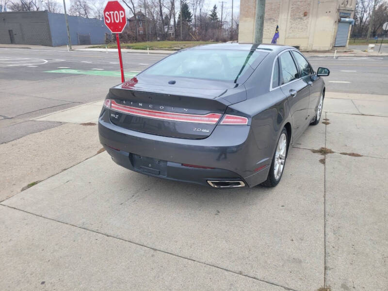 2016 Lincoln MKZ