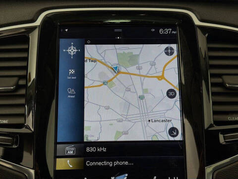 2016 Volvo XC90 T6 Momentum