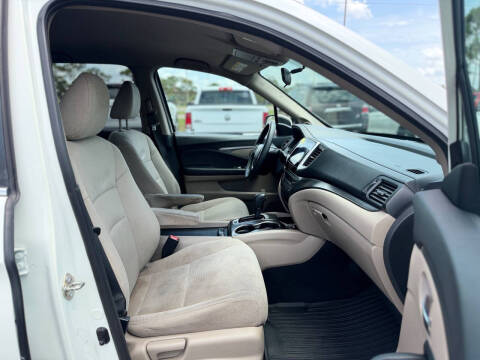 2017 Honda Pilot EX