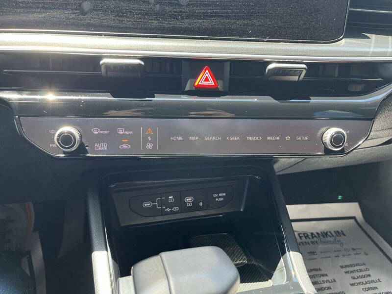 2025 Kia K5