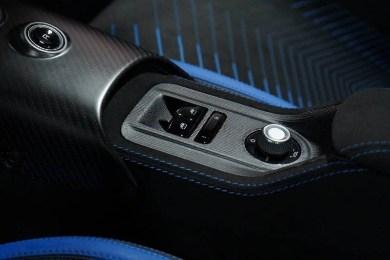 2023 Maserati MC20 Cielo