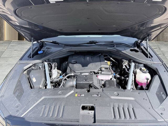 2022 Genesis GV70 2.5T Standard
