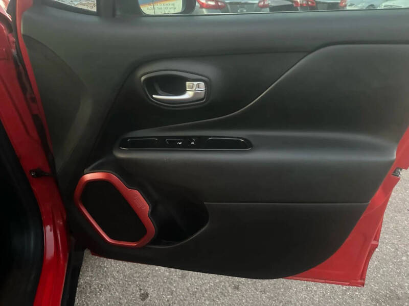 2022 Jeep Renegade Trailhawk