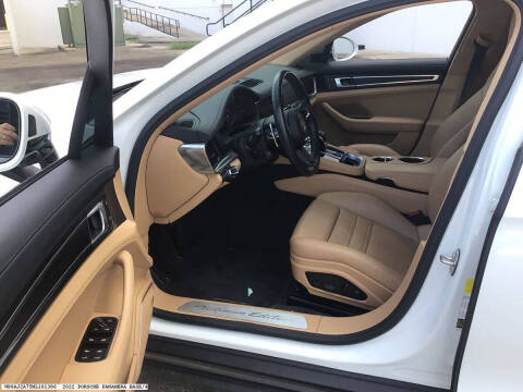 2022 Porsche Panamera