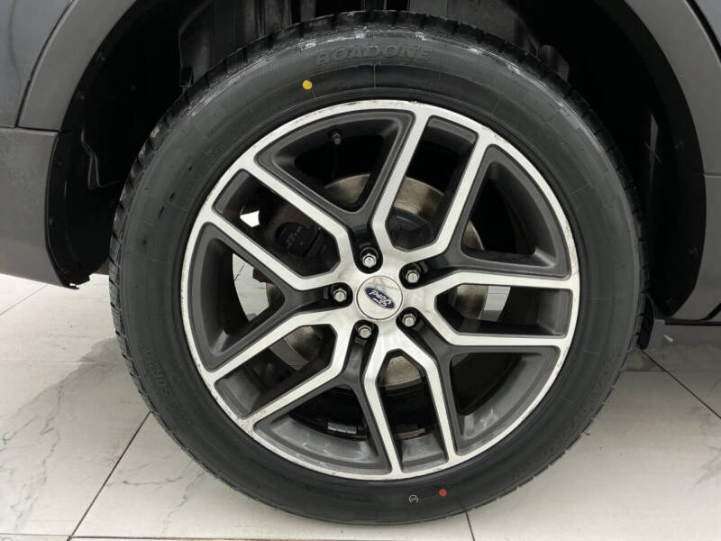 2017 Ford Explorer Sport