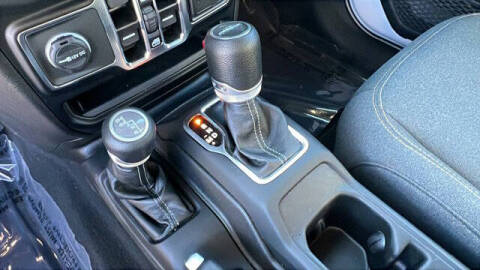 2024 Jeep Gladiator Sport S