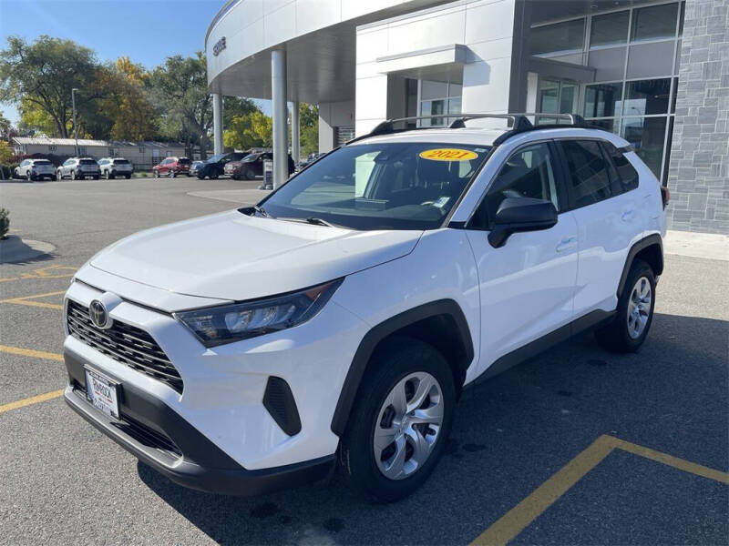 2021 Toyota RAV4 LE