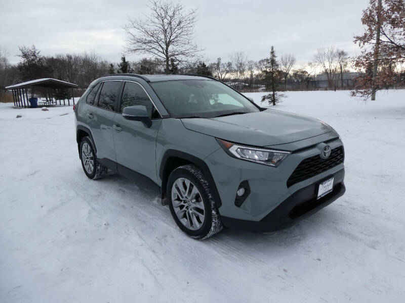 2020 Toyota RAV4 XLE Premium