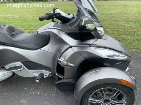 2012 Can-Am Spyder RT-S SE5