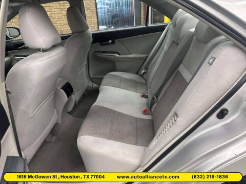 2014 Toyota Camry Hybrid