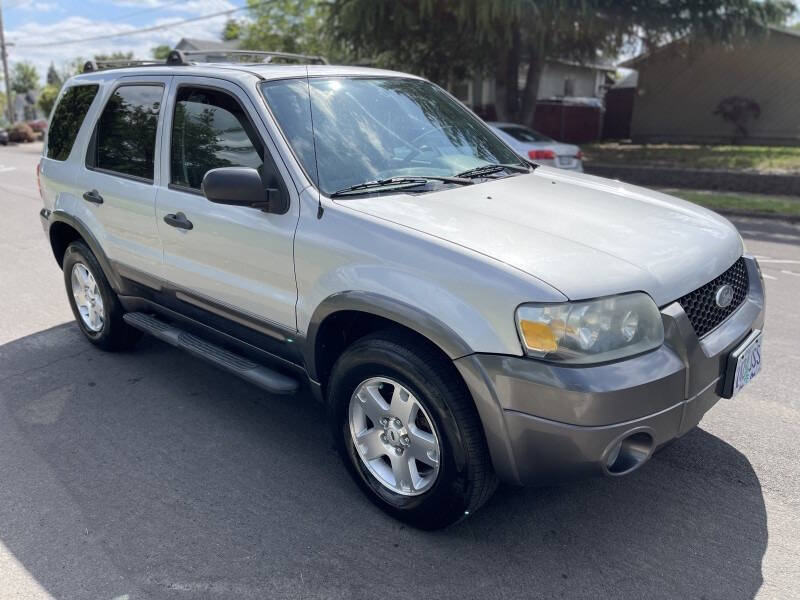 2006 Ford Escape for sale at Carz Connect LLC in Portland, OR