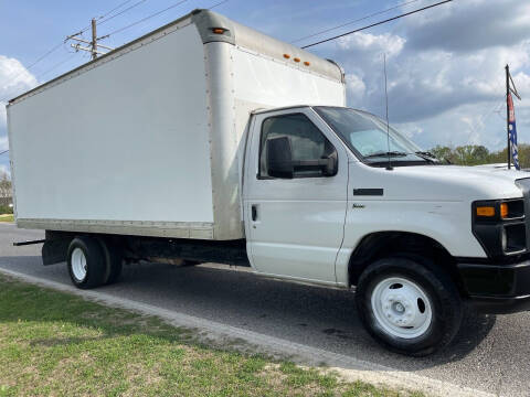 2015 Ford E-Series for sale at Double K Auto Sales in Baton Rouge LA