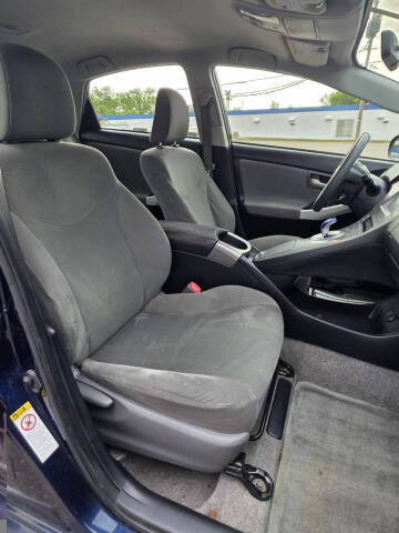 2012 Toyota Prius Two