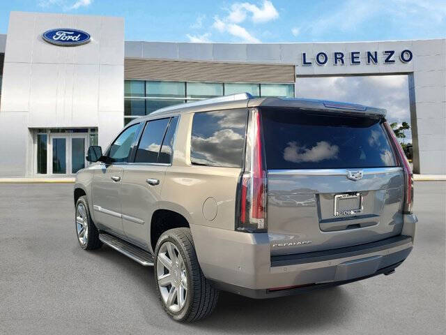 2018 Cadillac Escalade Luxury