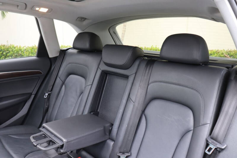 2016 Audi Q5 2.0T quattro Premium Plus