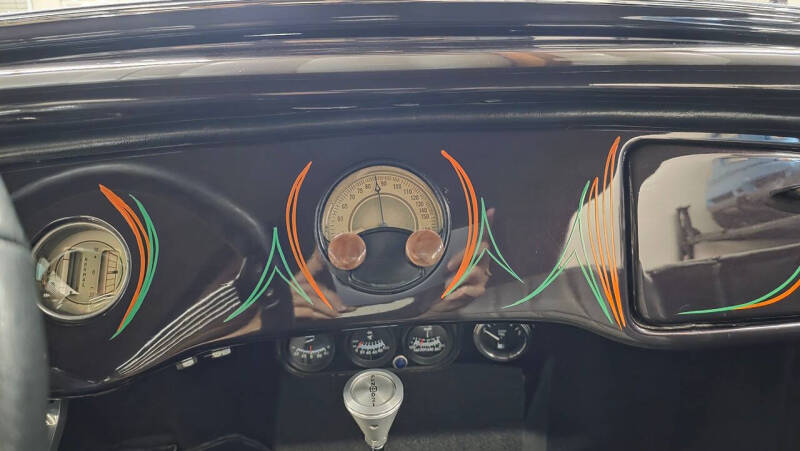 1936 Ford Phaeton