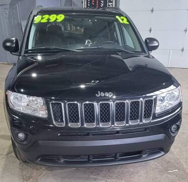2012 Jeep Compass for sale at Square Business Automotive in Milwaukee WI