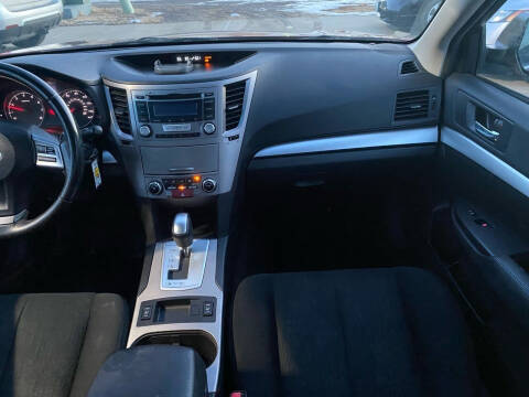 2013 Subaru Legacy 2.5i Sport