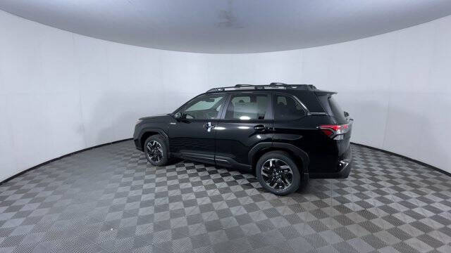 2025 Subaru Forester Premium Hybrid