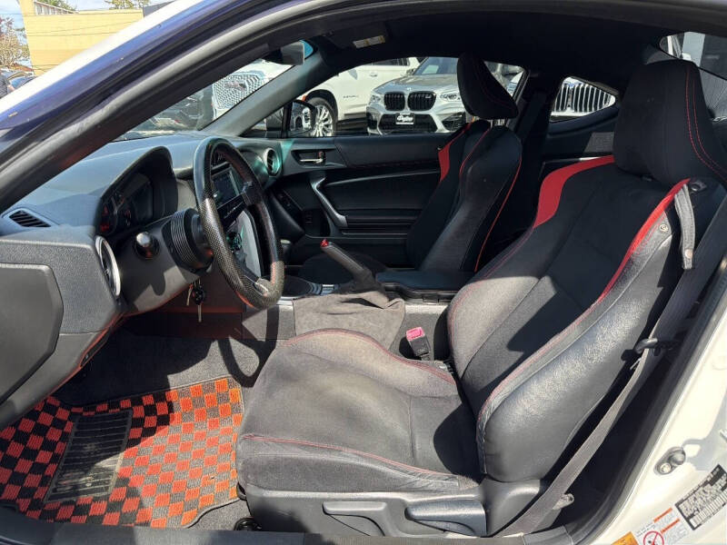 2013 Scion FR-S