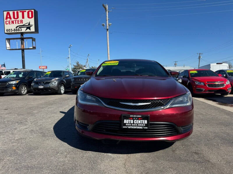 2016 Chrysler 200 LX