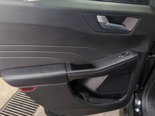 2024 Ford Escape ST-Line Select