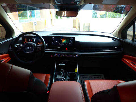 2025 Kia Carnival EX