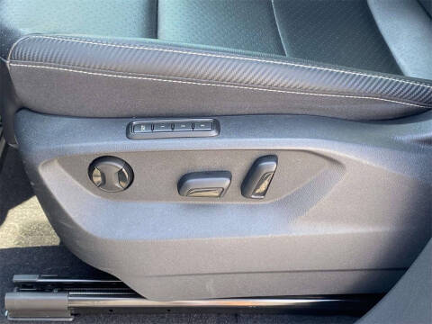 2022 Volkswagen Atlas Cross Sport V6 SEL R-Line 4Motion