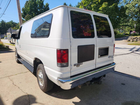 2006 Ford E-Series E-250 SD